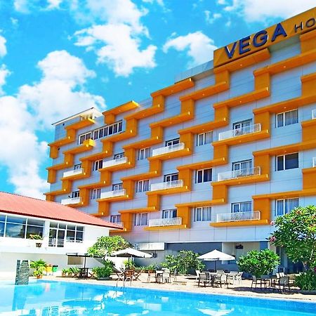 Vega Prime Hotel & Convention Соронг Экстерьер фото