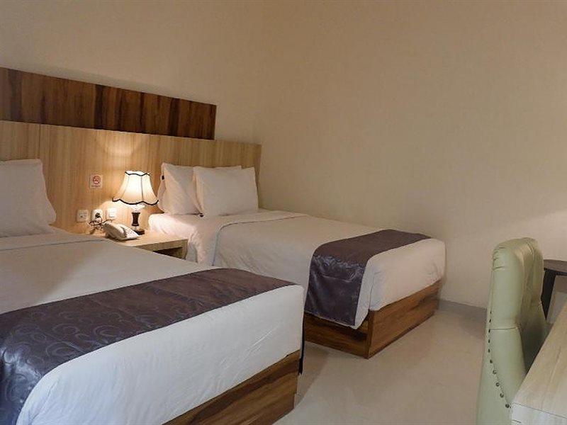 Vega Prime Hotel & Convention Соронг Экстерьер фото